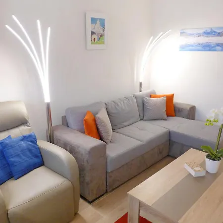 Barzettes-vacances 553 - Entree N- 14 By Interhome Apartamento Vermala